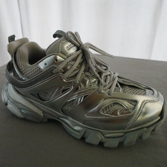 Balenciaga Track Triple Silver  (with extra pair of laces) EU 40 / US 7 - Picture 2 of 7
